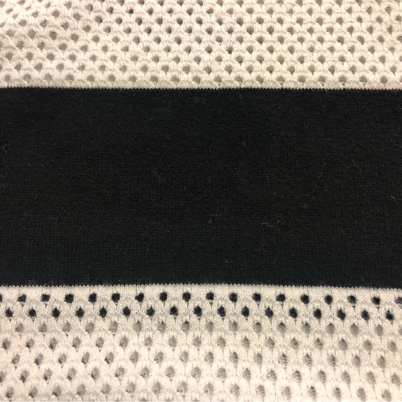 Express Striped Top - Picture 5 of 6